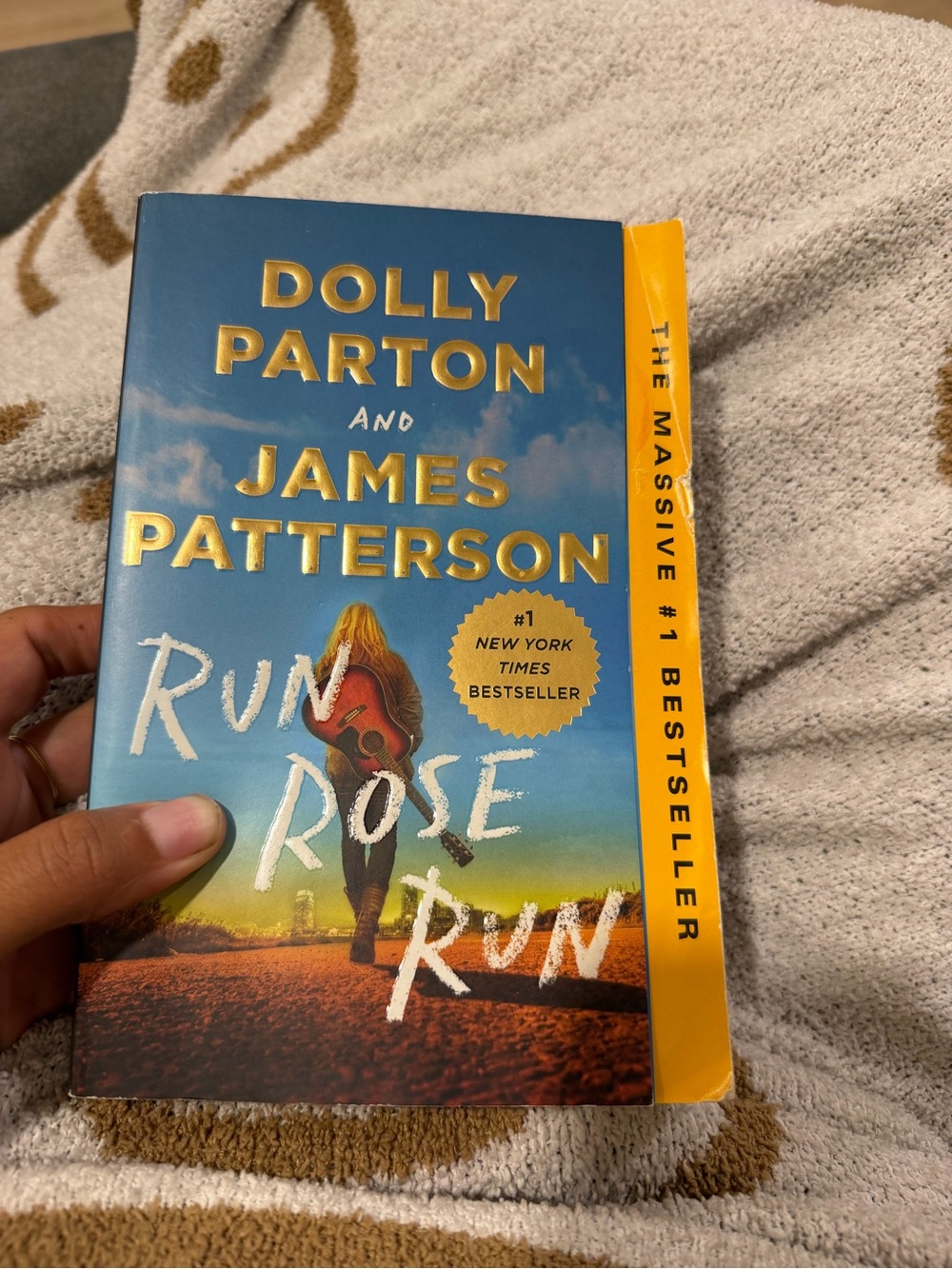 💛 3 for $15 💛 Dolly Parton and James Patterson Run Rose Run